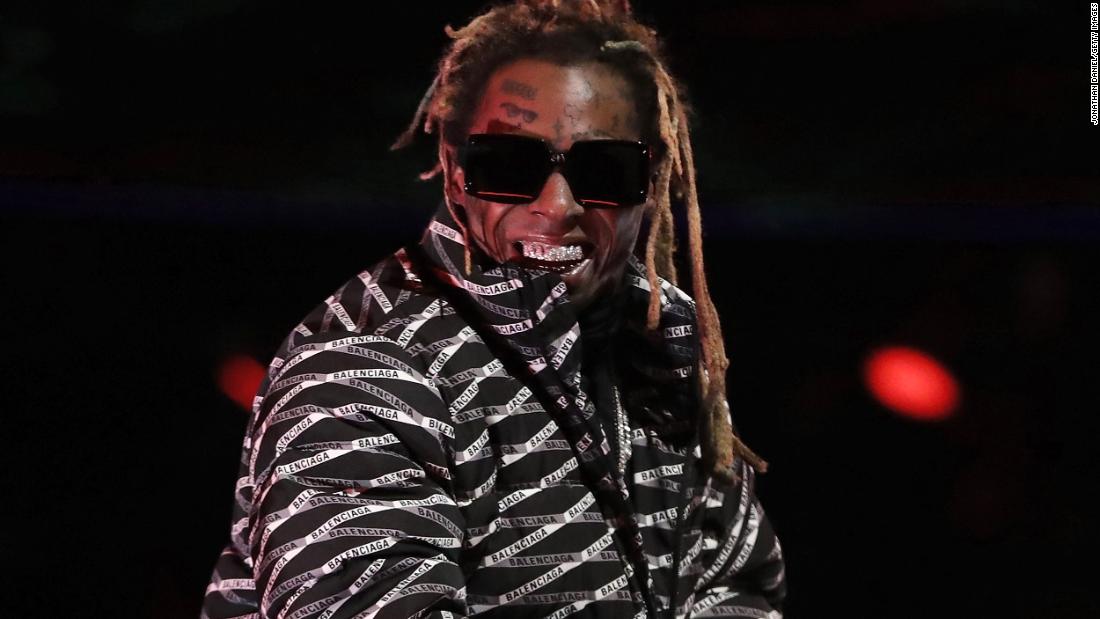  Trump Grants Clemency To Rappers Lil Wayne And Kodak Black